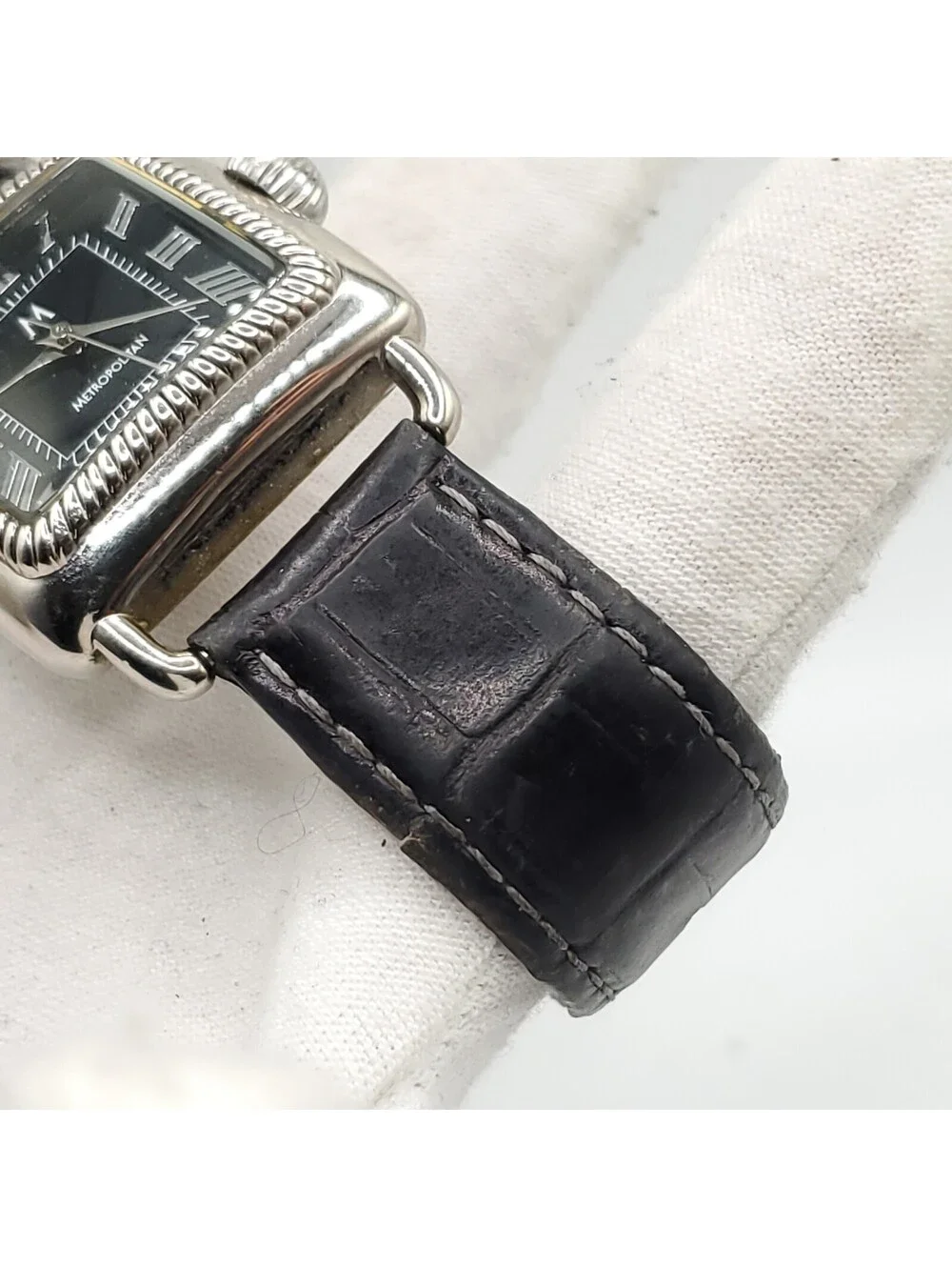 Metropolitan Quartz Watch New Battery Unisex Adults 31mm Square New Battery